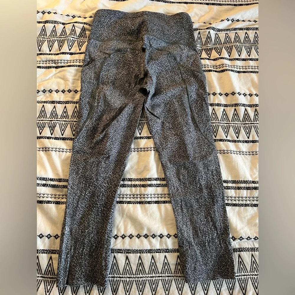 Lululemon Fast and Free Crop - Picture 2 of 2